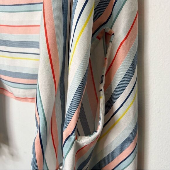 J By J. Crew Summer Weight Stripe Fringe Tassel Wrap Cape Scarf - Picture 4 of 4